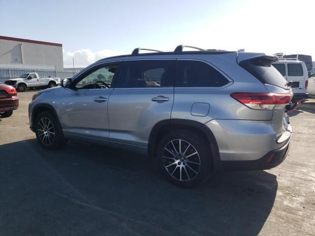 2018 Toyota Highlander SE