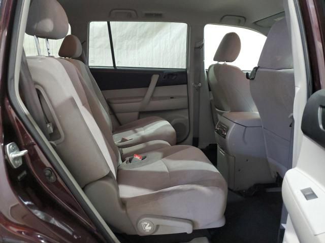 2013 Toyota Highlander Base