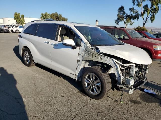 2021 Toyota Sienna Limited