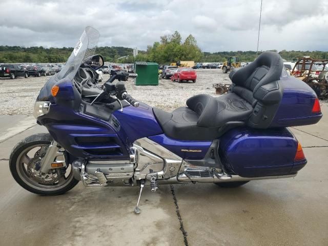 2001 Honda GL1800