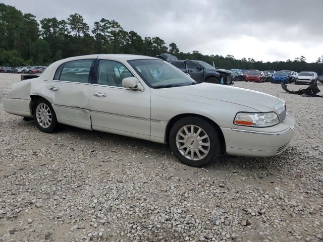 2007 Lincoln Town Car Signature