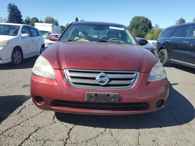 2002 Nissan Altima Base