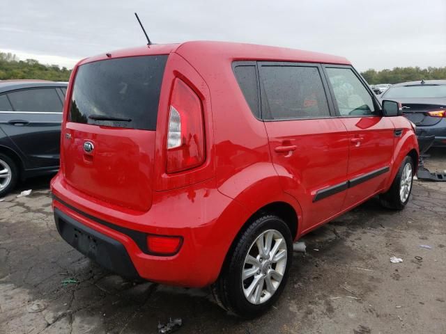 2013 KIA Soul +