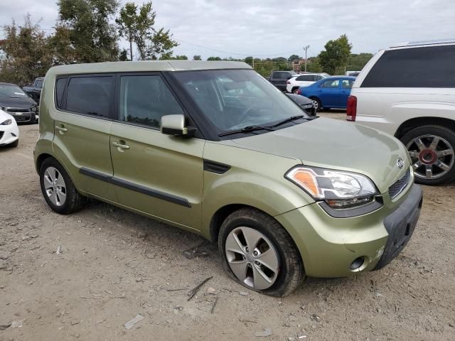 2011 KIA Soul +