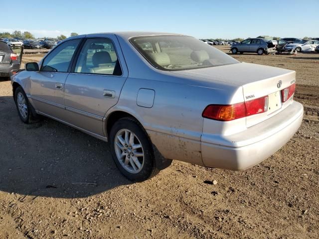 2001 Toyota Camry LE