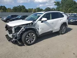 Toyota Vehiculos salvage en venta: 2020 Toyota Rav4 XLE Premium