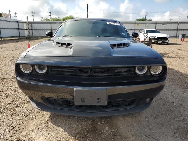 2015 Dodge Challenger SXT Plus