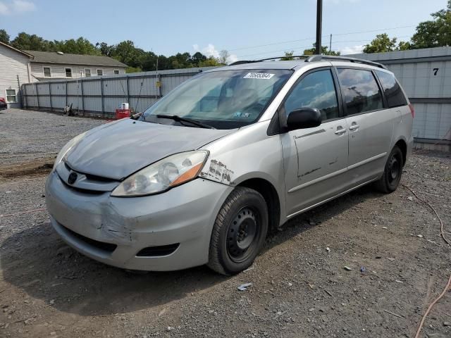 2008 Toyota Sienna CE