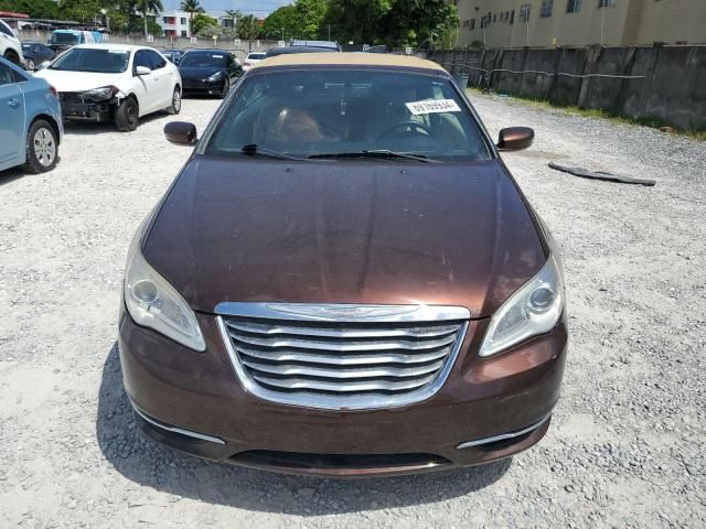 2012 Chrysler 200 Touring