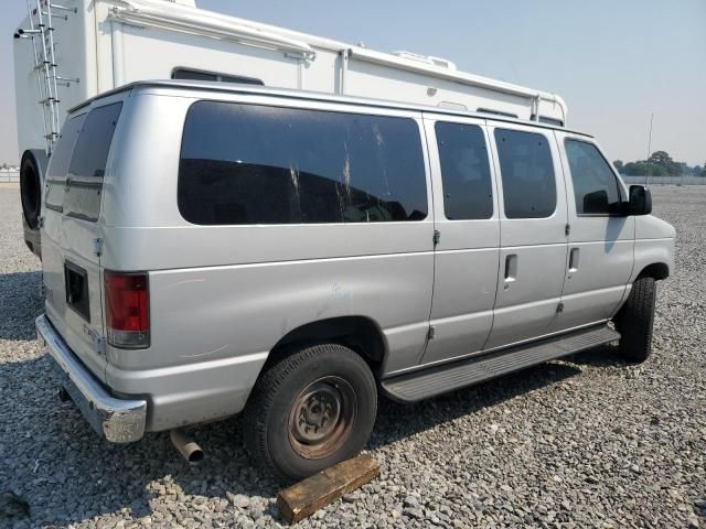 2011 Ford Econoline E350 Super Duty Wagon