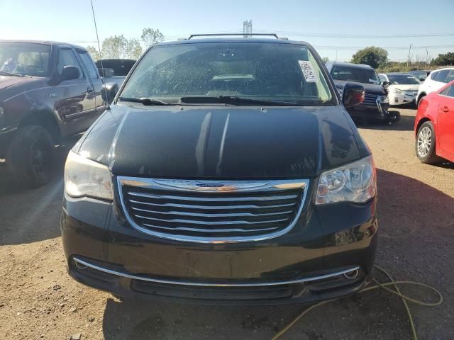 2012 Chrysler Town & Country Touring