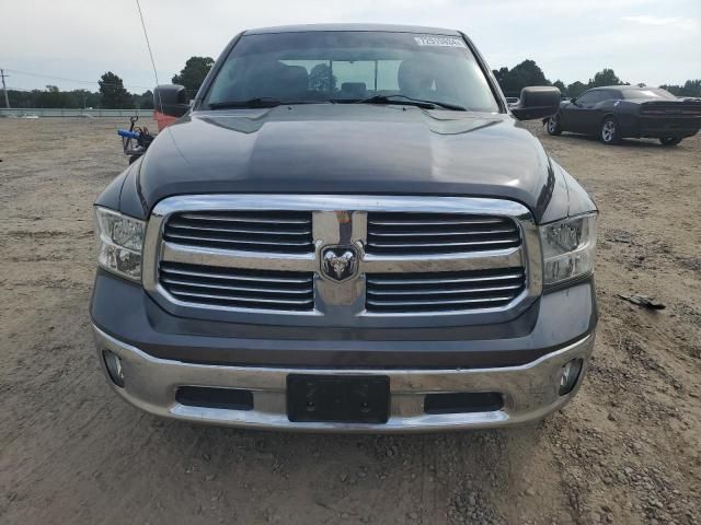 2015 Dodge RAM 1500 SLT