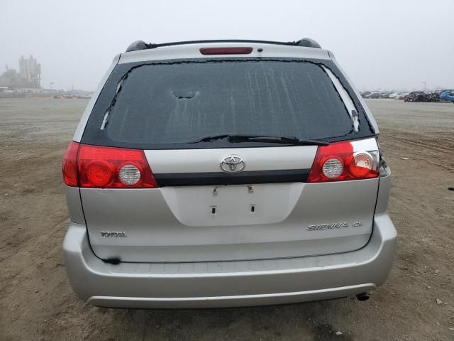 2007 Toyota Sienna CE