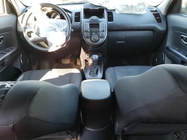 2011 KIA Soul +