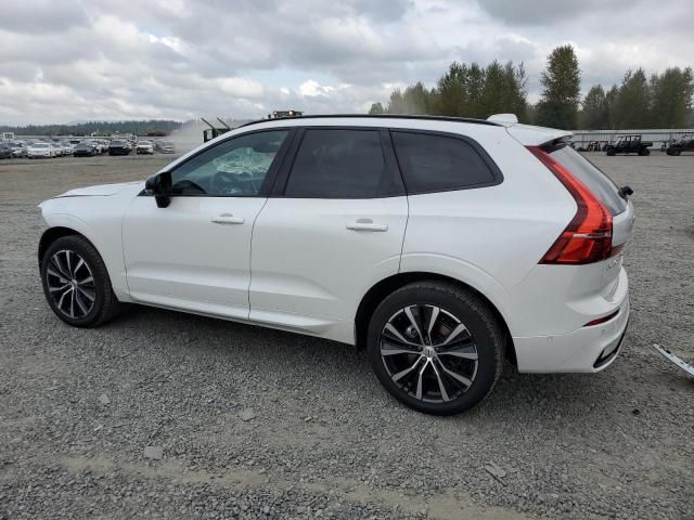 2024 Volvo XC60 Plus