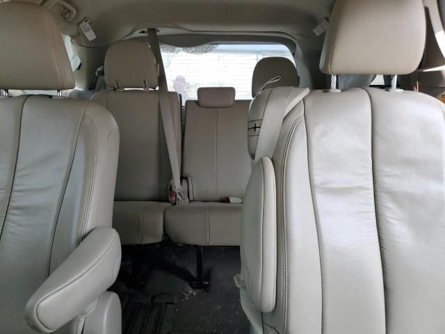 2011 Toyota Sienna XLE