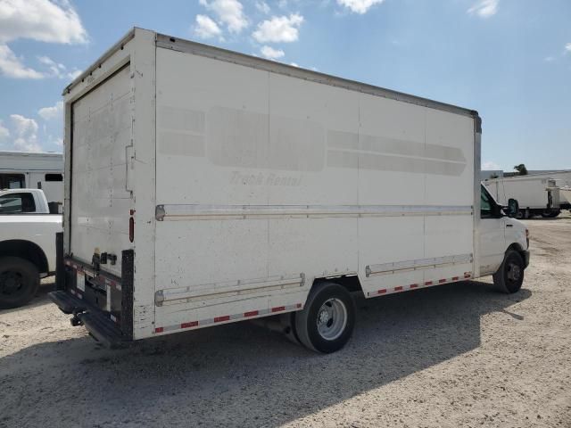 2017 Ford Econoline E350 Super Duty Cutaway Van