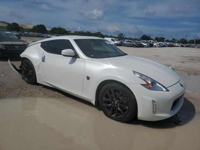 2016 Nissan 370Z Base