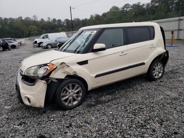 2013 KIA Soul +