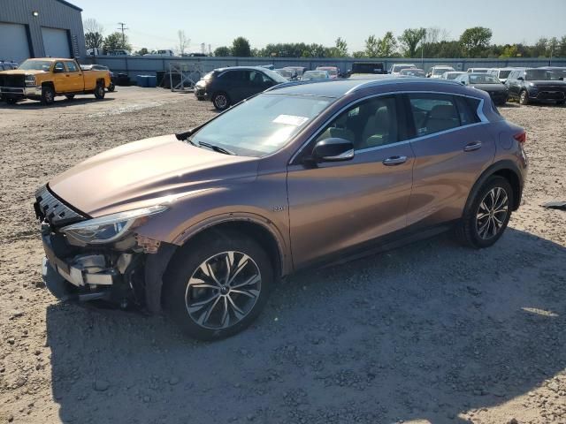 2017 Infiniti QX30 Base