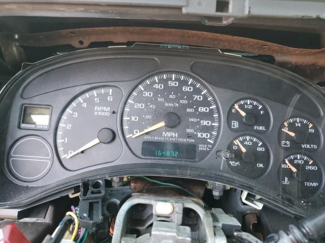 2001 Chevrolet Silverado C1500