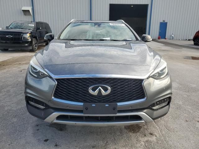 2017 Infiniti QX30 Base