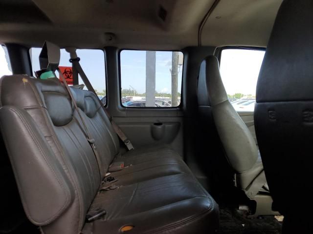 2003 Chevrolet Express G3500