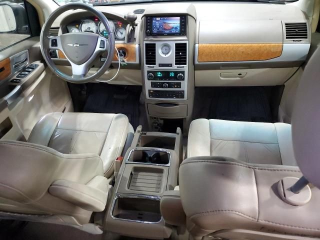 2008 Chrysler Town & Country Limited