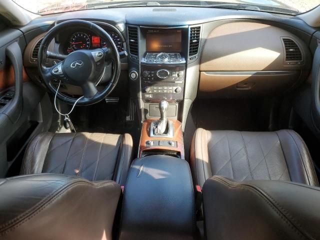 2011 Infiniti FX35