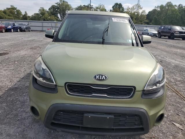 2013 KIA Soul +