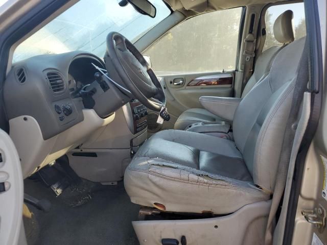 2006 Chrysler Town & Country Limited