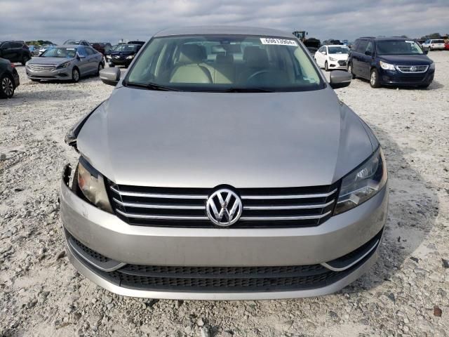 2012 Volkswagen Passat SE