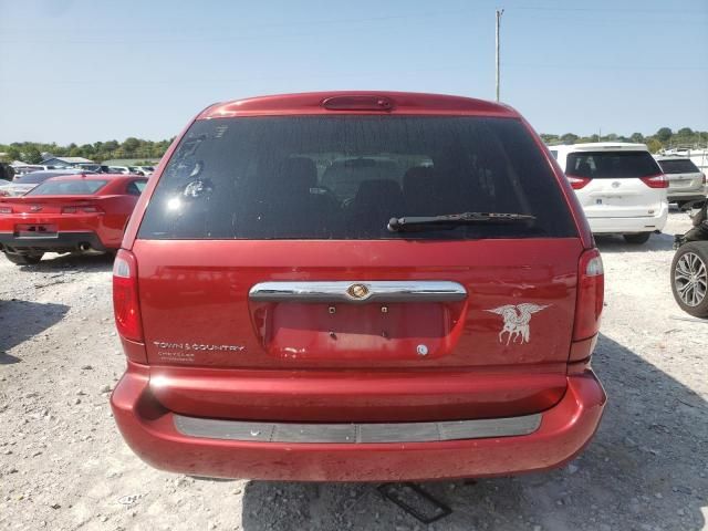 2007 Chrysler Town & Country LX