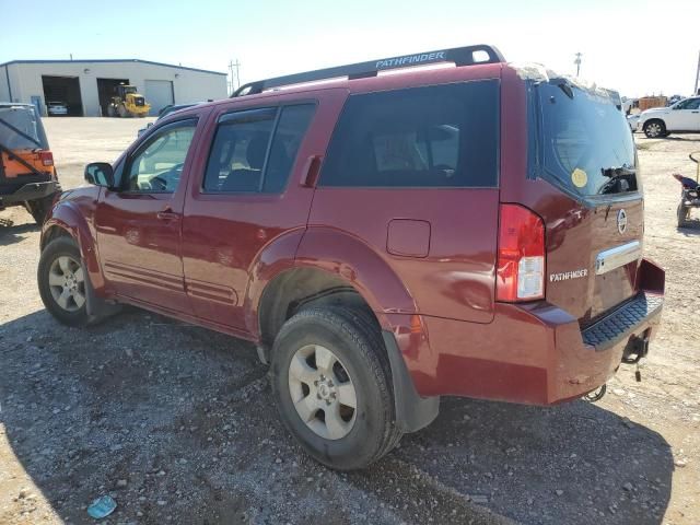 2006 Nissan Pathfinder LE