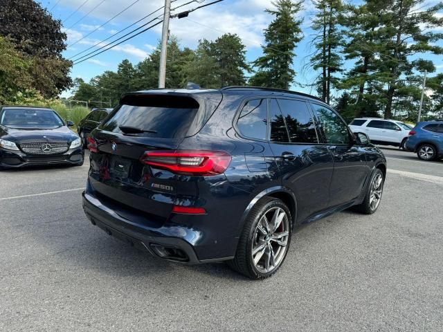 2022 BMW X5 M50I