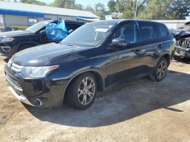 2015 Mitsubishi Outlander SE