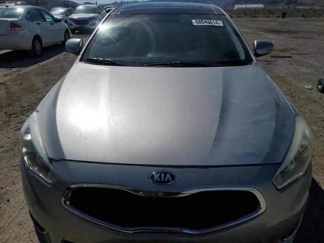 2014 KIA Cadenza Premium