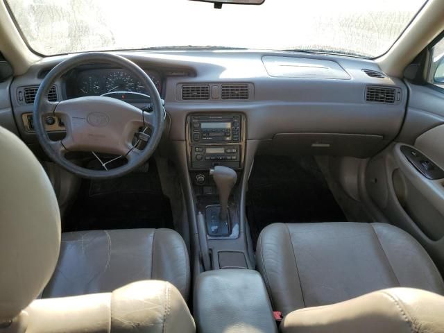 2000 Toyota Camry LE