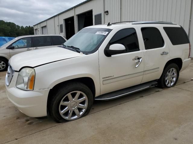 2010 GMC Yukon Denali