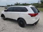 2020 Mitsubishi Outlander SE