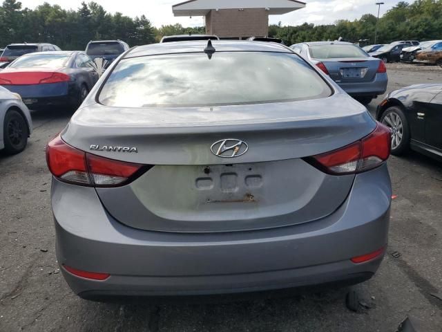 2015 Hyundai Elantra SE