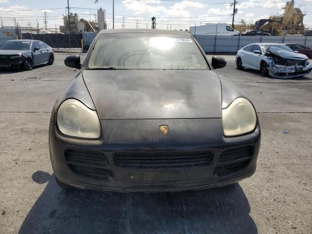 2004 Porsche Cayenne