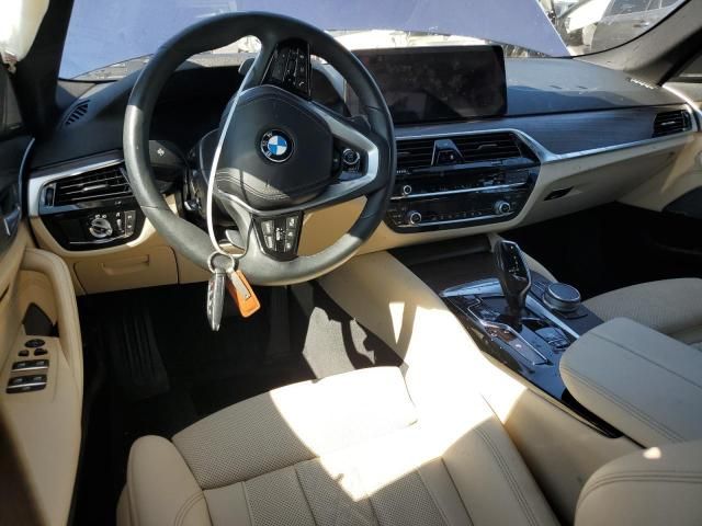 2022 BMW 530 XI