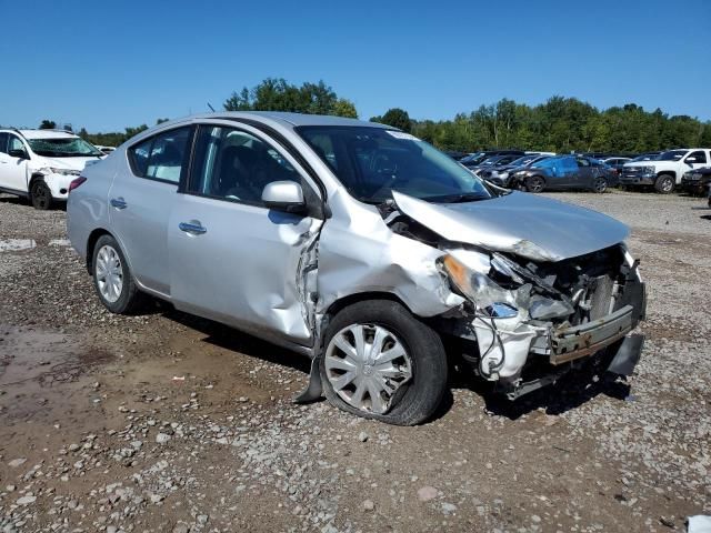 2013 Nissan Versa S