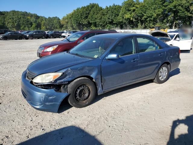 2004 Toyota Camry LE