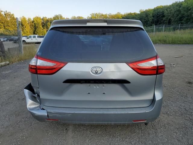 2015 Toyota Sienna