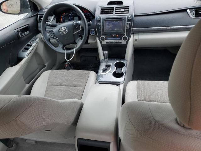 2014 Toyota Camry Hybrid