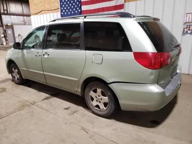 2006 Toyota Sienna CE