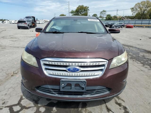 2010 Ford Taurus SEL