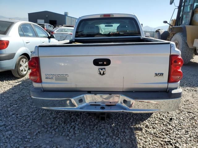 2005 Dodge Dakota Quad SLT